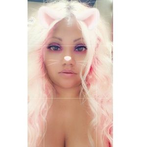 Meet your Posher, Frances